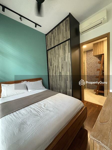 Condominium for Sale: D23, 677669