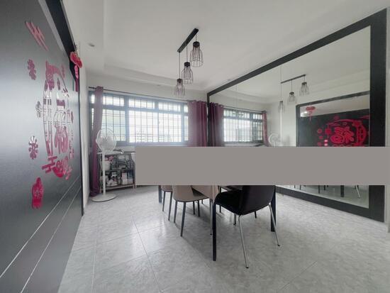 HDB Apartment for Sale: Bukit Panjang, D23, 670503