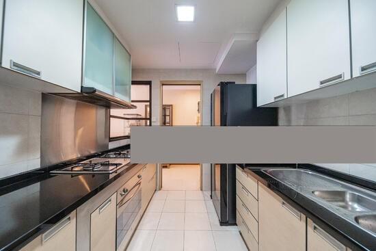 Lakeholmz Condominium For Sale, $1,400,000, 2 Bed 2 Bath 1,023 sqft $1,369.00 psf