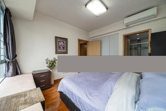 Lakeholmz Condominium For Sale, $1,400,000, 2 Bed 2 Bath 1,023 sqft $1,369.00 psf