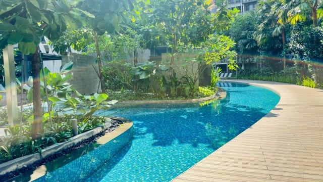 Grandeur Park Residences Condominium For Sale, $1,200,000, 2 Bed 1 Bath 560 sqft $2,143.00 psf