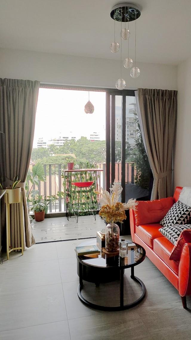 Grandeur Park Residences Condominium For Sale, $1,200,000, 2 Bed 1 Bath 560 sqft $2,143.00 psf