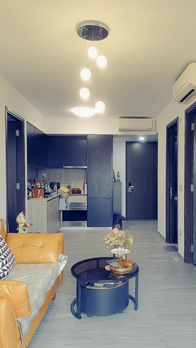 Grandeur Park Residences Condominium For Sale, $1,200,000, 2 Bed 1 Bath 560 sqft $2,143.00 psf