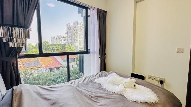 Grandeur Park Residences Condominium For Sale, $1,200,000, 2 Bed 1 Bath 560 sqft $2,143.00 psf