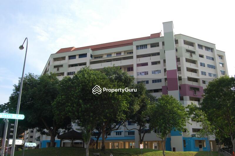 460 Tampines Street 42