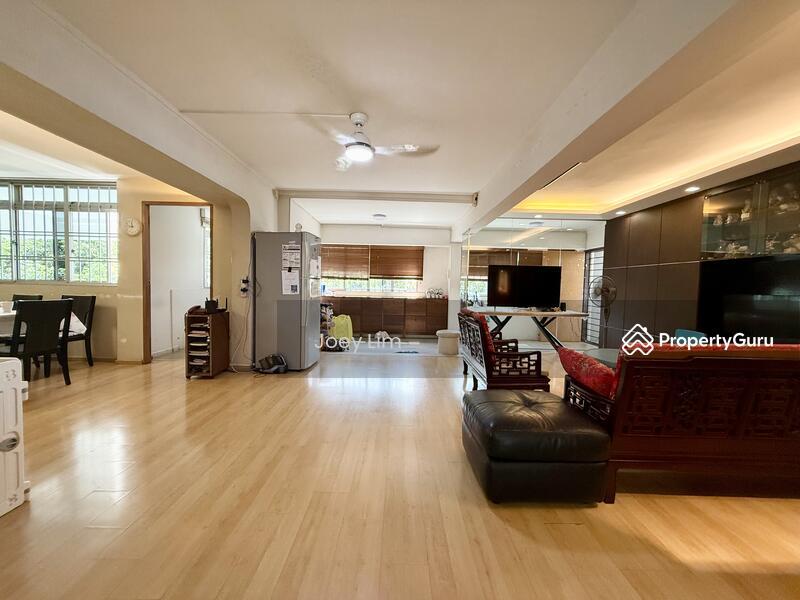 460 Tampines Street 42