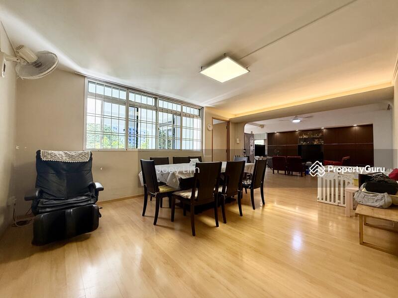 460 Tampines Street 42