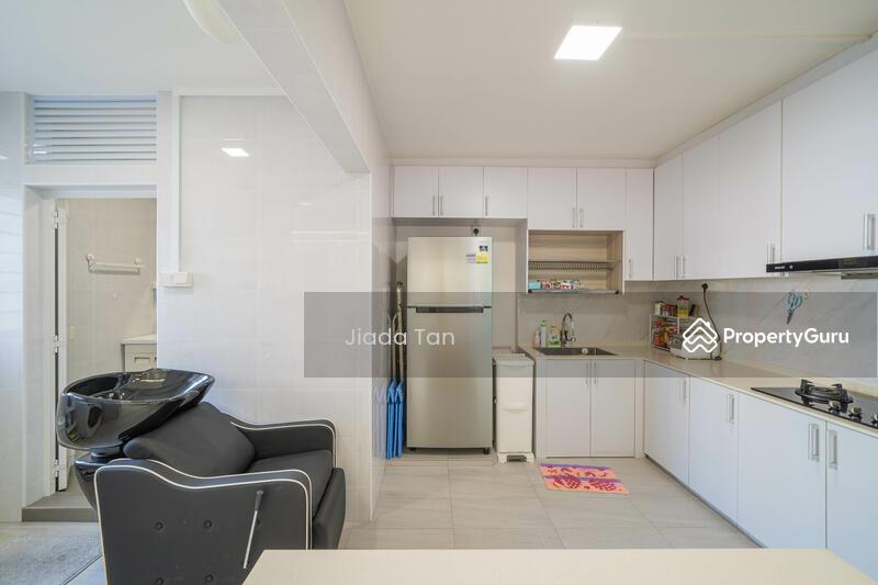 HDB Flat for Sale: D23, 670605