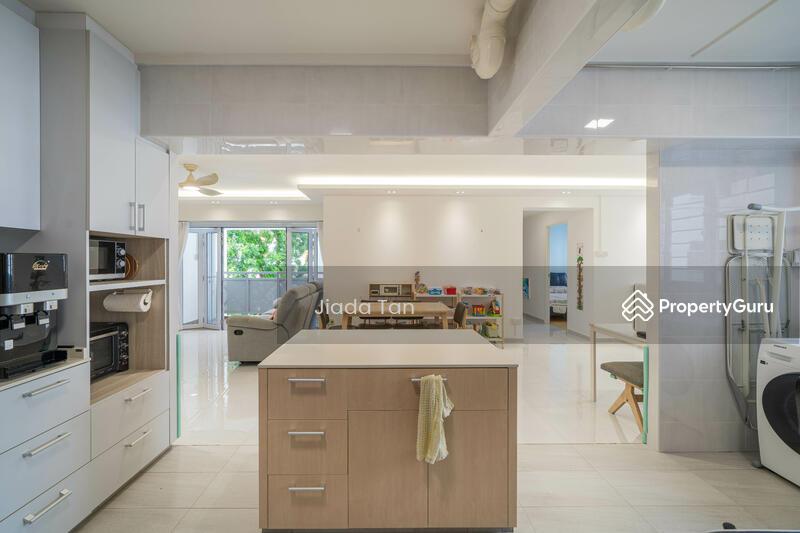 HDB Flat for Sale: D23, 670605
