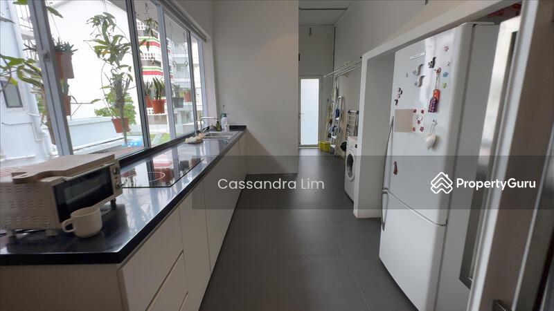 Walk-up Apartment for Sale: Katong, D15, 437064