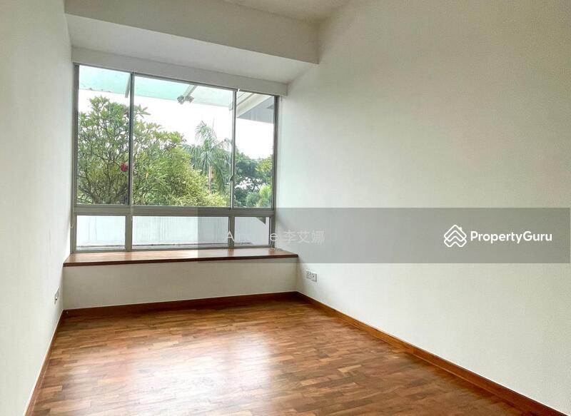 Super Undervalued and Spacious 3 Bedroom at District 20