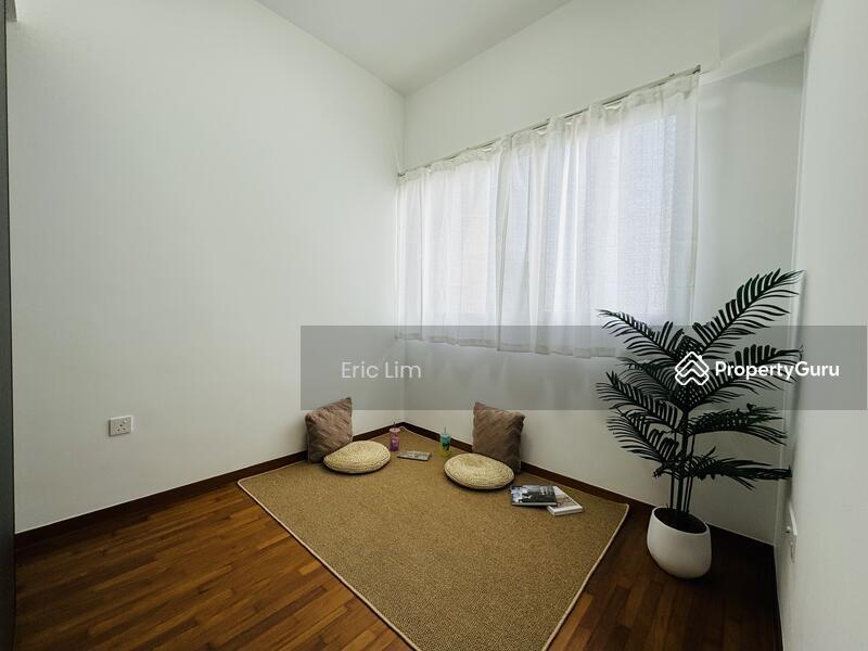Condominium for Sale: D05, 117327