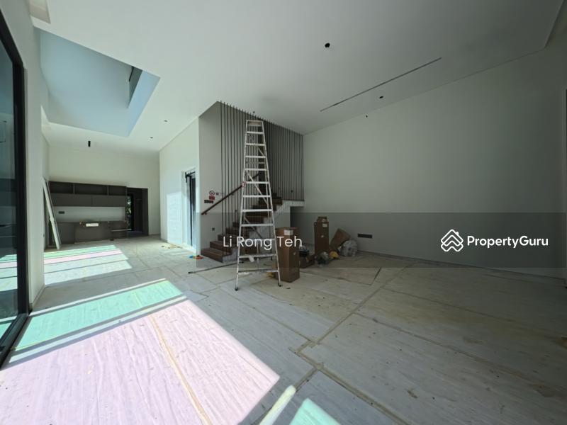  DEALMAKERS  D16 | BRAND NEW BEDOK WALK SEMI D! ATTRACTIVE PSF!