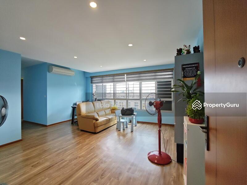 Prop-GPT: HDB Flat: D23 Bukit Batok 293B Bukit Batok Street 21