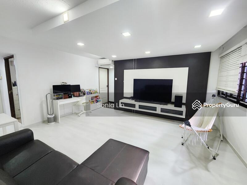 110 Bedok Reservoir Road HDB Flat | D16  | Prop-GPT the AI-Powered Property Guru