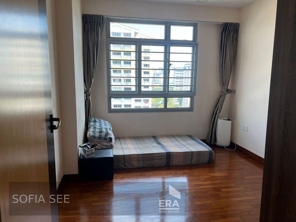 HDB - 3 room for Sale: Segar Road, Bukit Panjang, D23, 670456