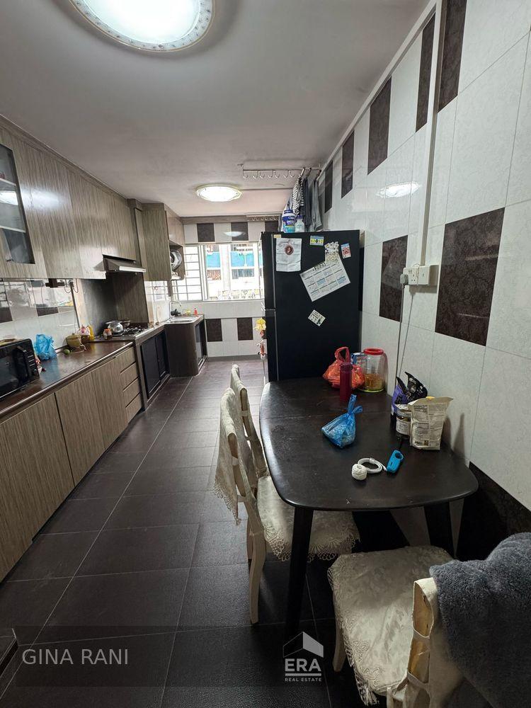 Prop-GPT: HDB - 3 room: D19 Serangoon Serangoon North Avenue 1, Serangoon, Singapore, D19, 550101: Sgd 578,888