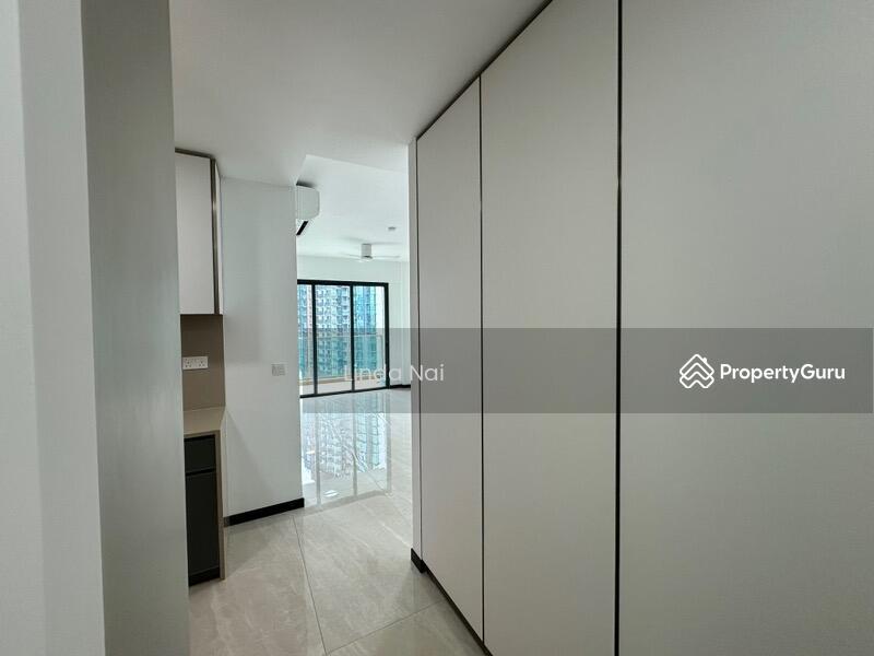 Condominium for Sale: D05, 117286