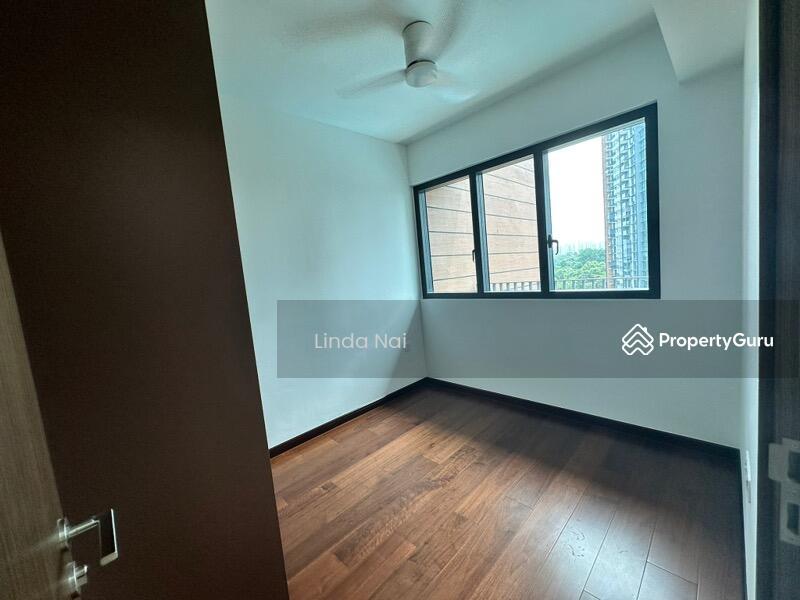 Condominium for Sale: D05, 117286