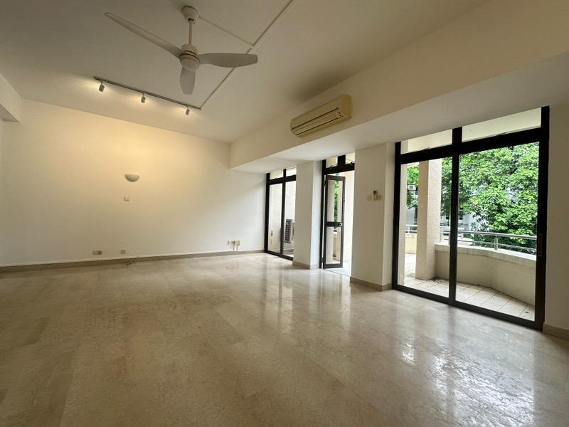 Prop-GPT: Condominium: D10 Balmoral The Balmoral