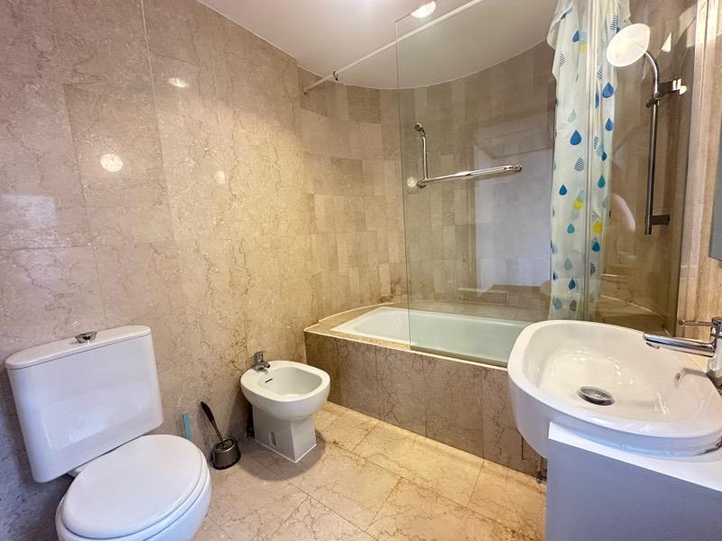 The Balmoral Condominium For Sale, $5,500,000, 4 Bed 4 Bath 2,680 sqft $2,052.00 psf