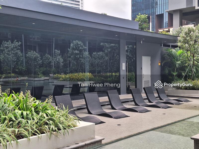 Condominium for Sale: D07, 188940