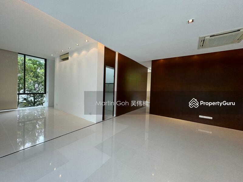 Bungalow - Good Class for Sale: Holland, D10, 278995