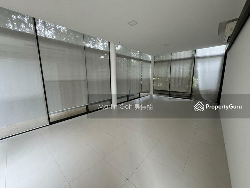 Bungalow - Good Class for Sale: Holland, D10, 278995