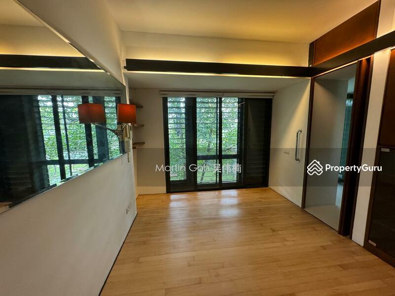 Bungalow - Good Class for Sale: Holland, D10, 278995