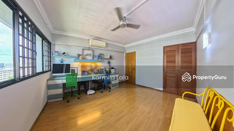 624 Hougang Avenue 8