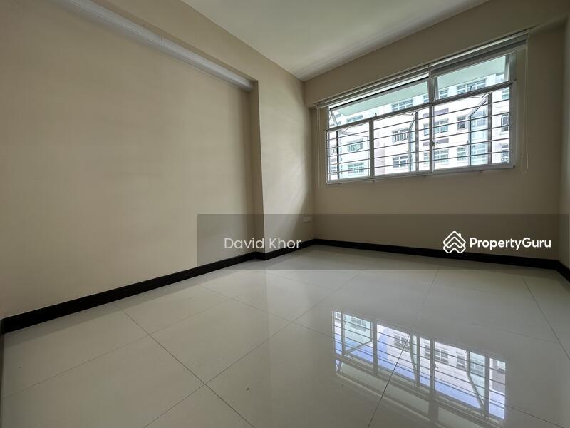 HDB Flat for Sale: Yishun, D27, 761504