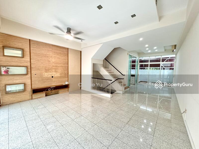 Prop-GPT: Terrace: D27 Yishun The Shaughnessy