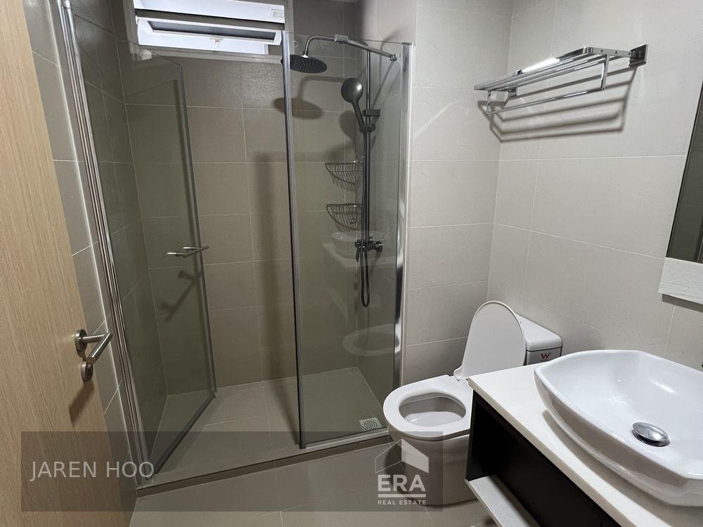 Condominium for Sale: Woodlands Drive 16, Woodlands, D25, 737881
