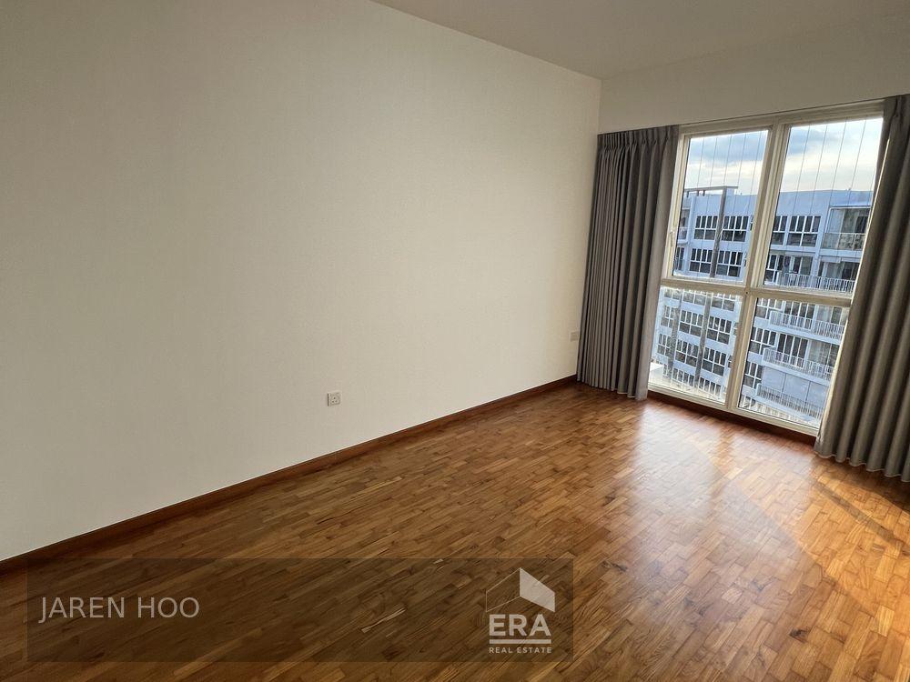 Condominium for Sale: Woodlands Drive 16, Woodlands, D25, 737881