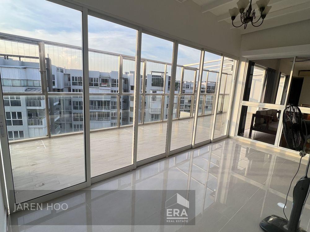 Condominium for Sale: Woodlands Drive 16, Woodlands, D25, 737881