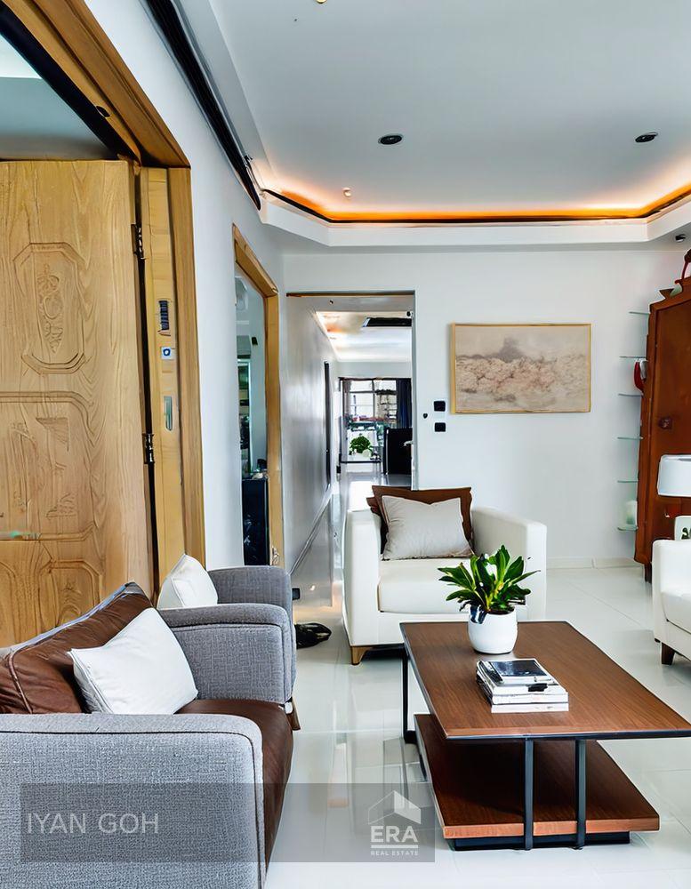 Central High Floor 3rm Flat at Commonwealth Close for Sale