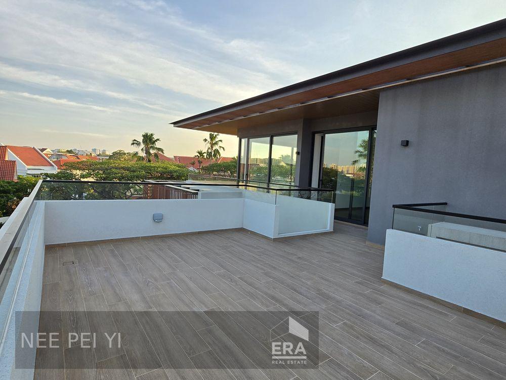 Detached for Sale: Frankel Avenue, D15, 458151