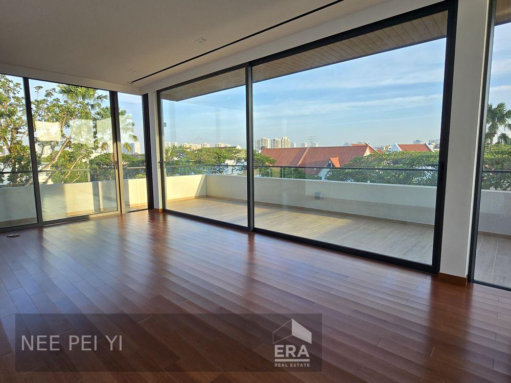 Detached for Sale: Frankel Avenue, D15, 458151