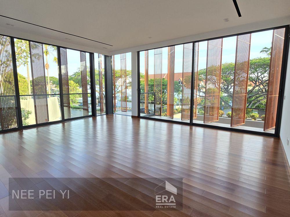 Detached for Sale: Frankel Avenue, D15, 458151
