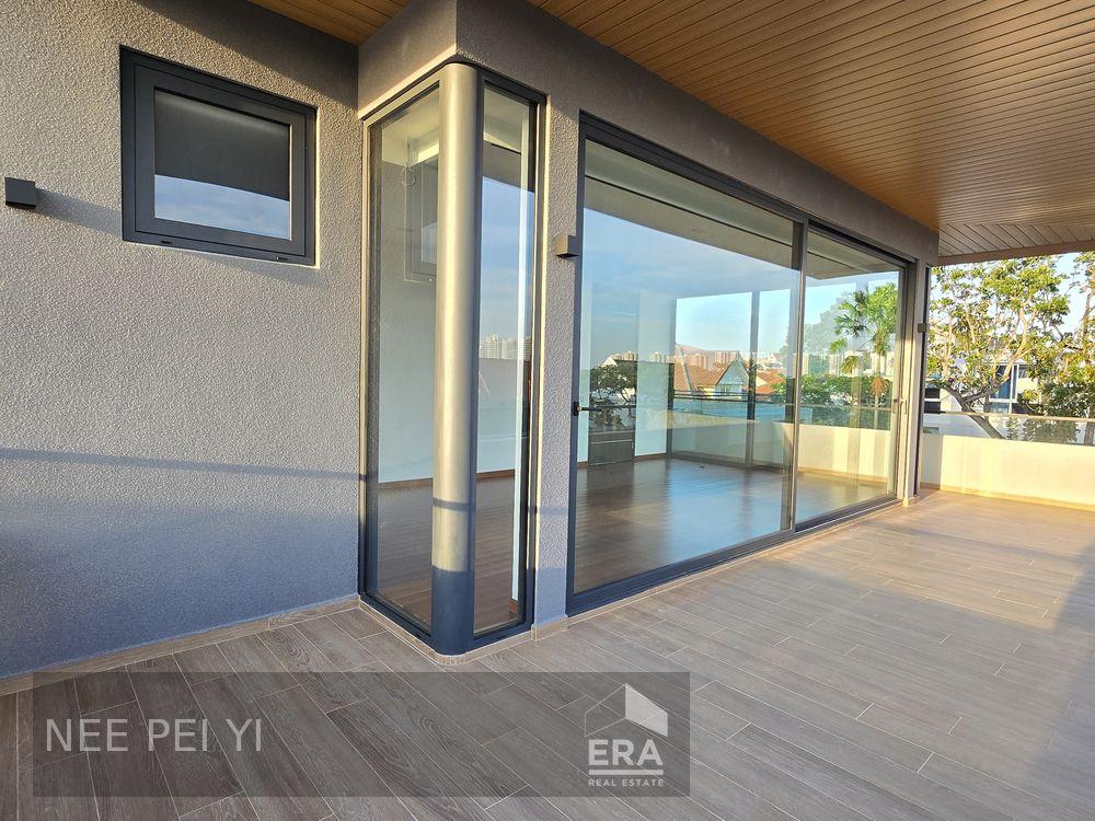 Detached for Sale: Frankel Avenue, D15, 458151