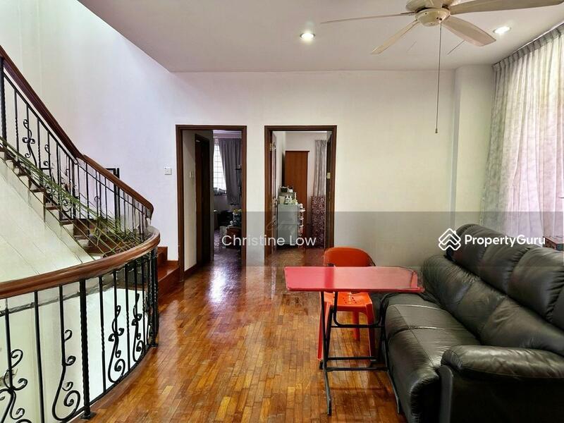 999yr Detached Original 3 storey Jln Merdu/Compassvale LRT/Seng Kang MRT