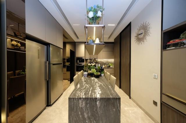 Nouvel 18 Condominium For Sale, $5,340,000, 2 Bed 2 Bath 1,335 sqft $4,000.00 psf