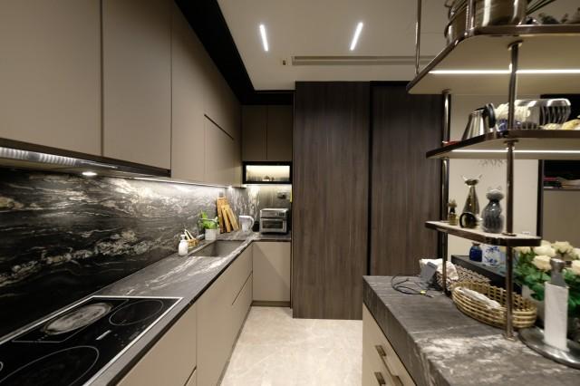 Nouvel 18 Condominium For Sale, $5,340,000, 2 Bed 2 Bath 1,335 sqft $4,000.00 psf