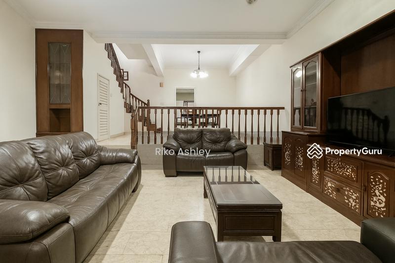 Rare Freehold Corner Terrace in D19