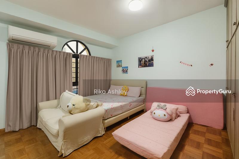 Rare Freehold Corner Terrace in D19