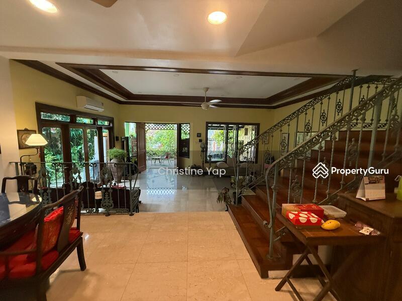 Semi-Detached for Sale: Pasir Ris, D18, 518188