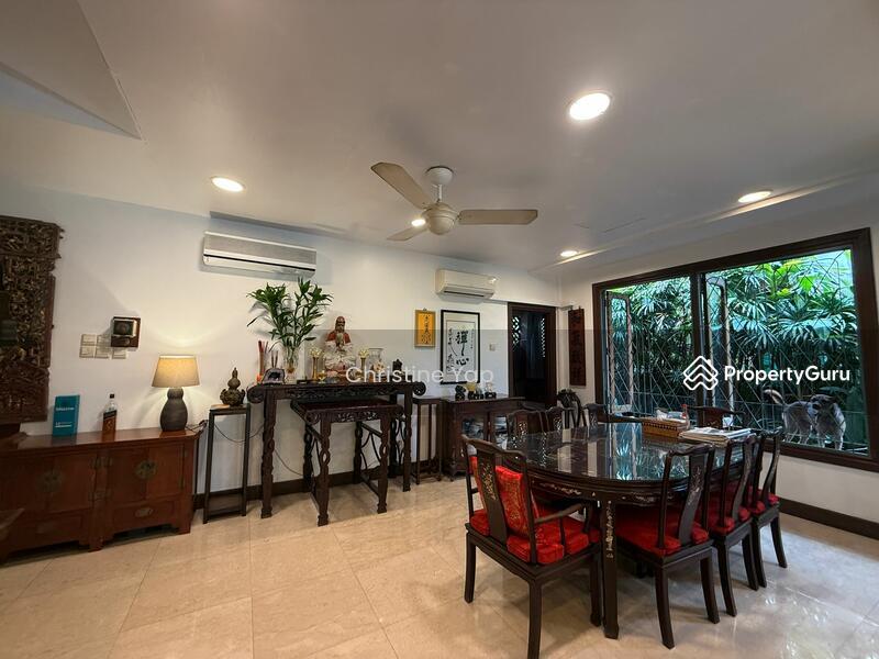 Semi-Detached for Sale: Pasir Ris, D18, 518188