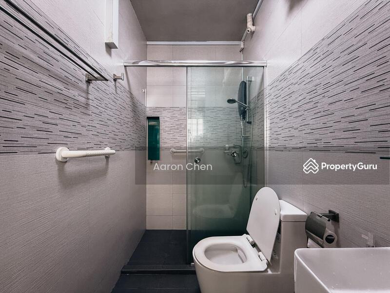 HDB Flat for Sale: D23, 670154