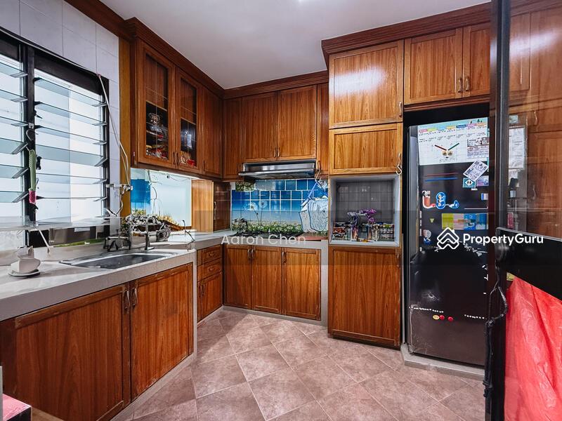HDB Flat for Sale: D23, 670154