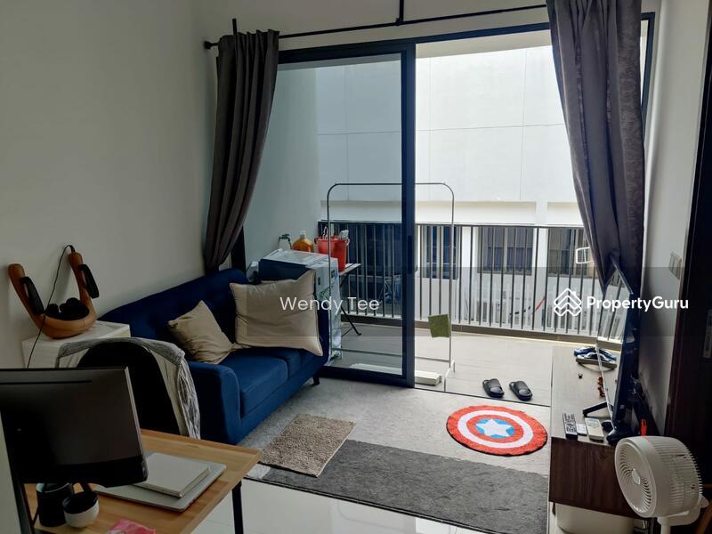 Prop-GPT: Apartment: D14  Silverscape
